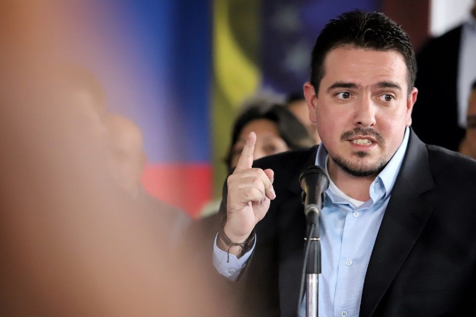 Stalin-Gonzalez - plataforma unitaria