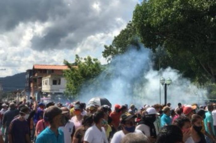 Represión- protesta Chivacoa Yaracuy 23.09.2020 servicios públicos septiembre