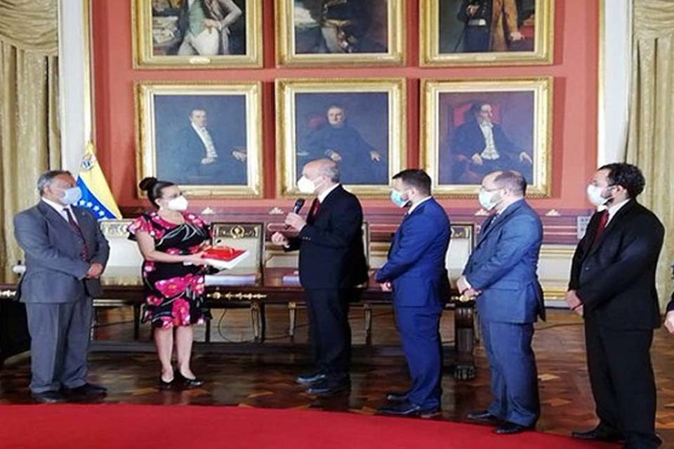 Ley de presupuesto Ricardo Menéndez