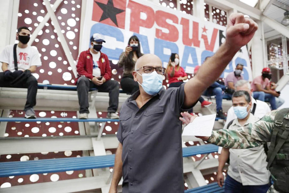 Chavismo anuncia que la nueva AN reformará el Código de Comercio