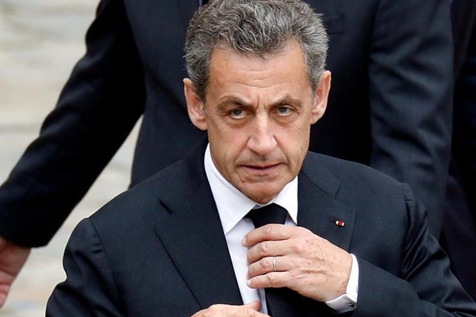 Imputado Nicolas Sarkozy por "conspiración" para financiar campaña
