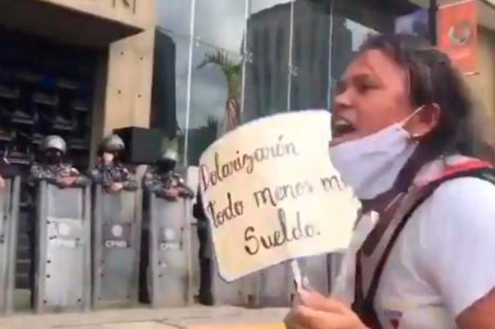 Ser docente y no morir en el intento