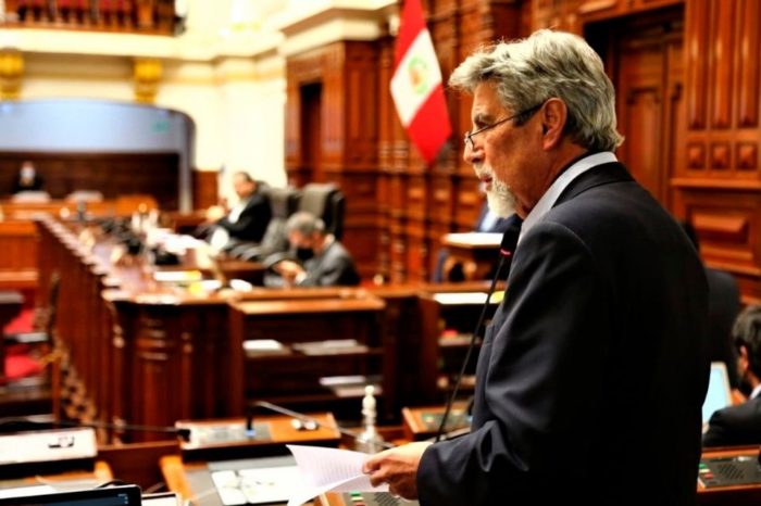 Francisco Sagasti Presidente de Perú