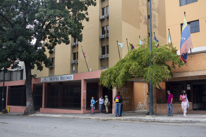 HOTELES
