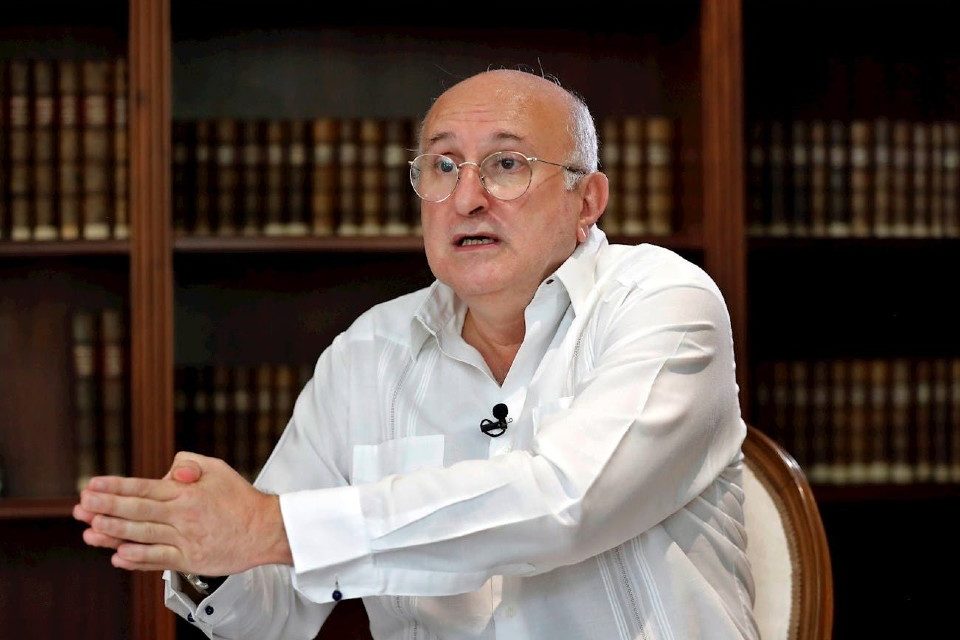 Juan Fernandez Trigo España escuchar