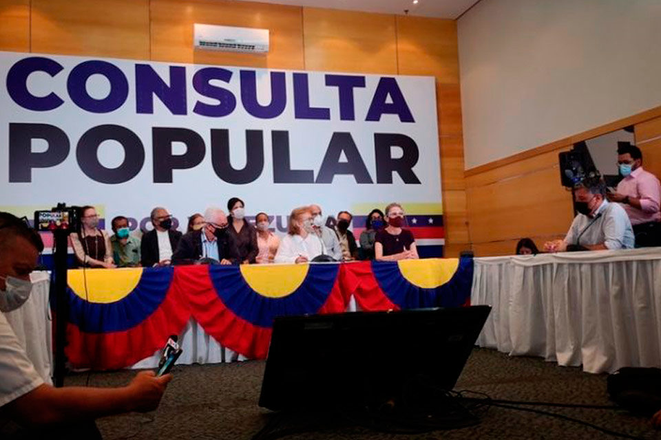Le hago una consulta
