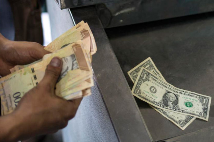Salario y libertad