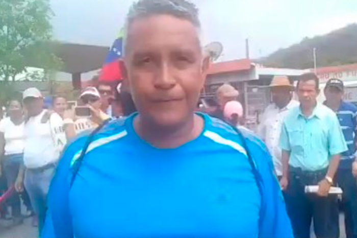 Profesor Robert Franco detenido por las FAES