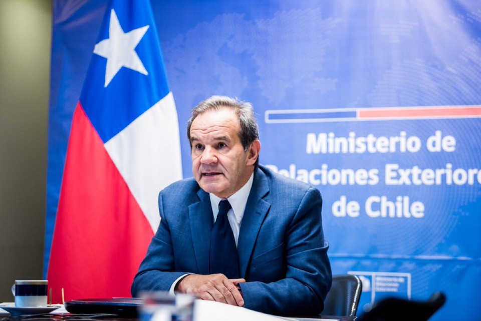 Andrés Allamand Chile