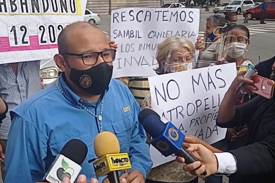 Carlos Julio Rojas Caracas invasiones