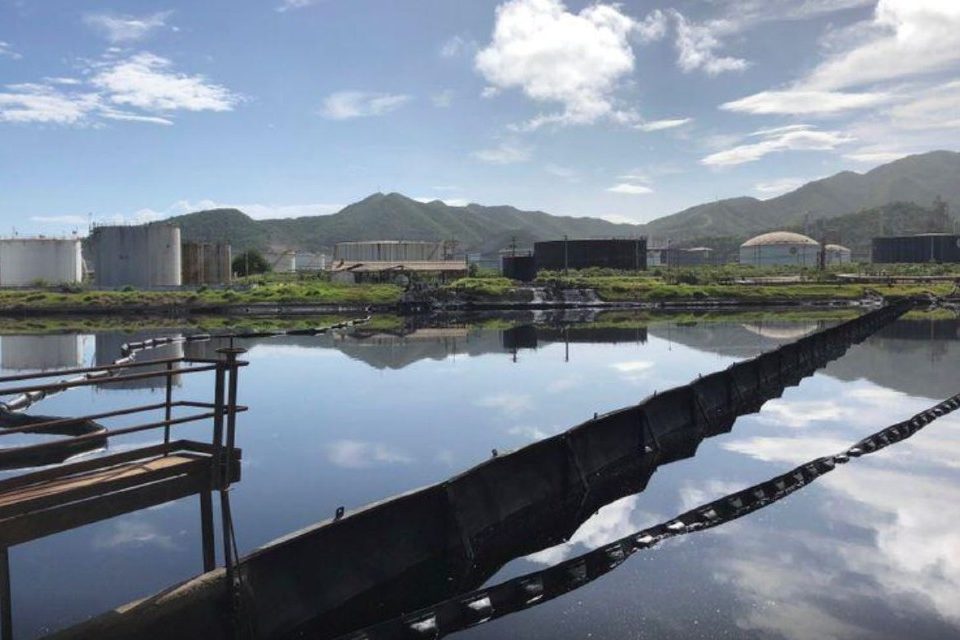 Refineria Puerto La cruz Reuters archivo