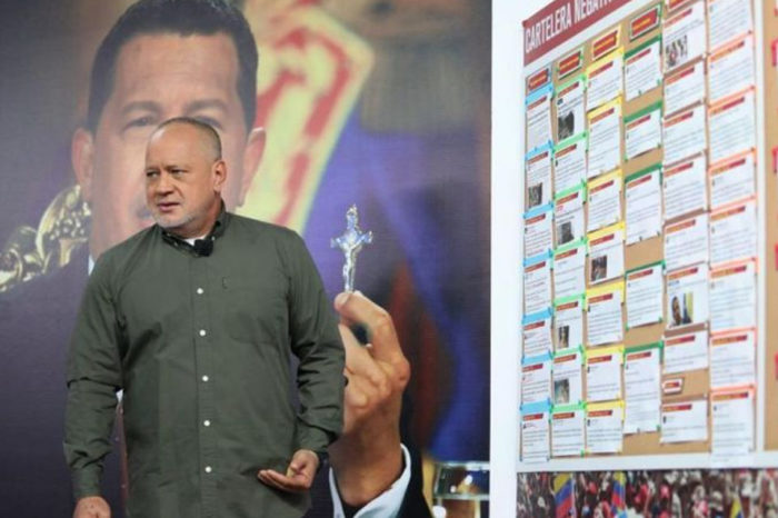 Diosdado Cabello amenaza a Efecto Cocuyo