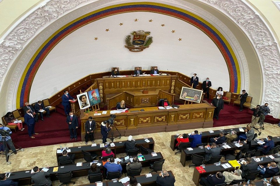 AN de maduro plantea reforma constitucional