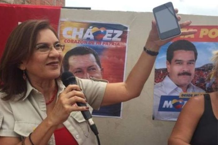 Jaqueline Faría