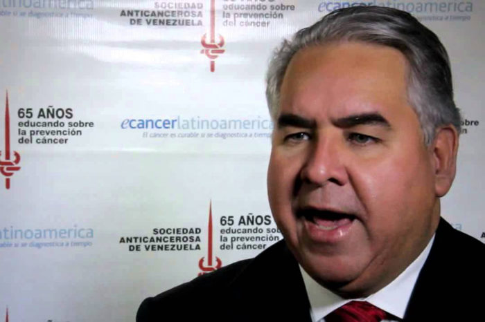 Venezuela necesita 30 millones de vacunas contra la covid-19 - academia de medicina esquema 7+7