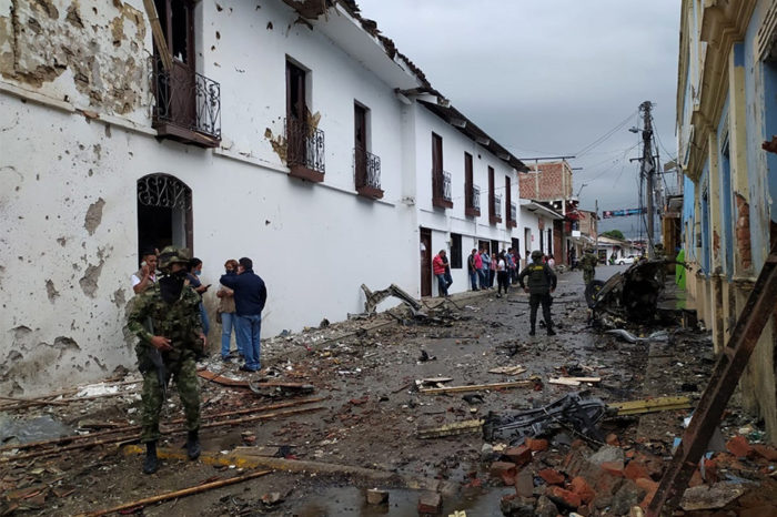 Ataque con bomba Colombia