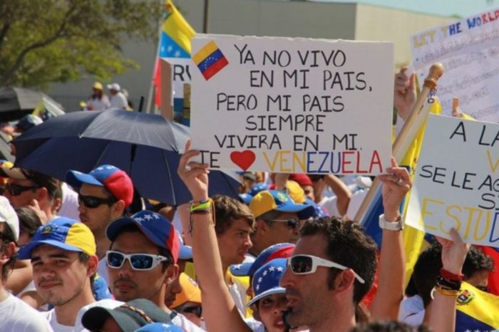 El plato de lentejas exilio venezolano