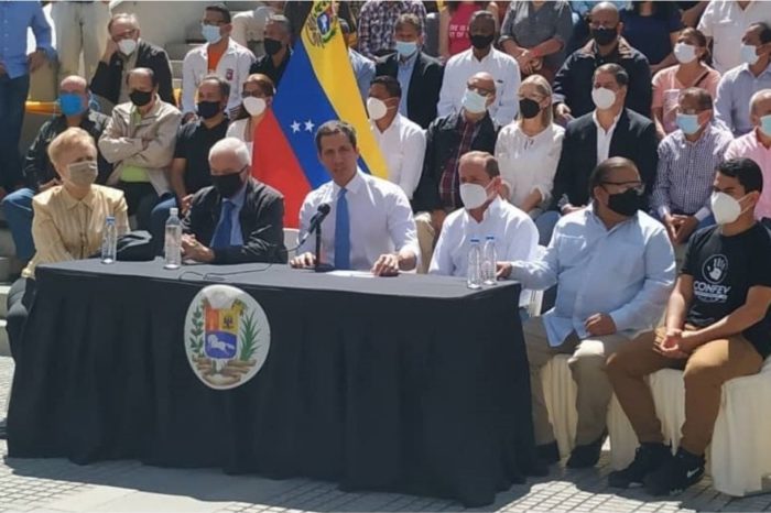 El silencio de los dirigentes de oposición