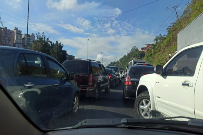 cerco sanitario autopista ccs la guaira