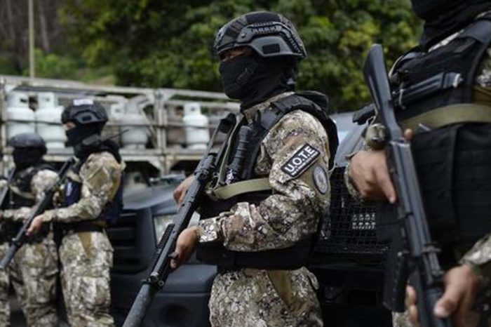 FAES conflicto