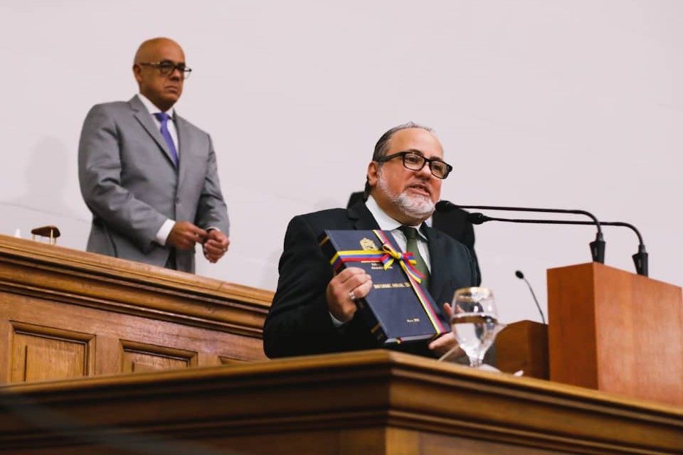 defensor del pueblo
