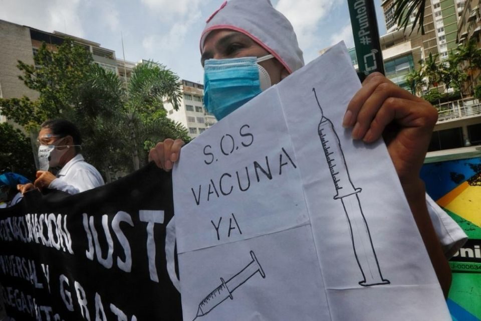 Sector salud exige vacunas