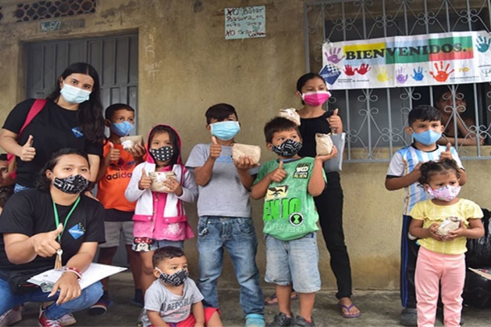 Niños venezolanos en La Parada Cúcuta
