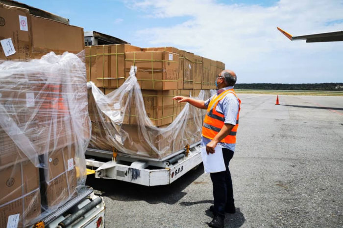 Venezuela recibe insumos de China, pero no vacunas