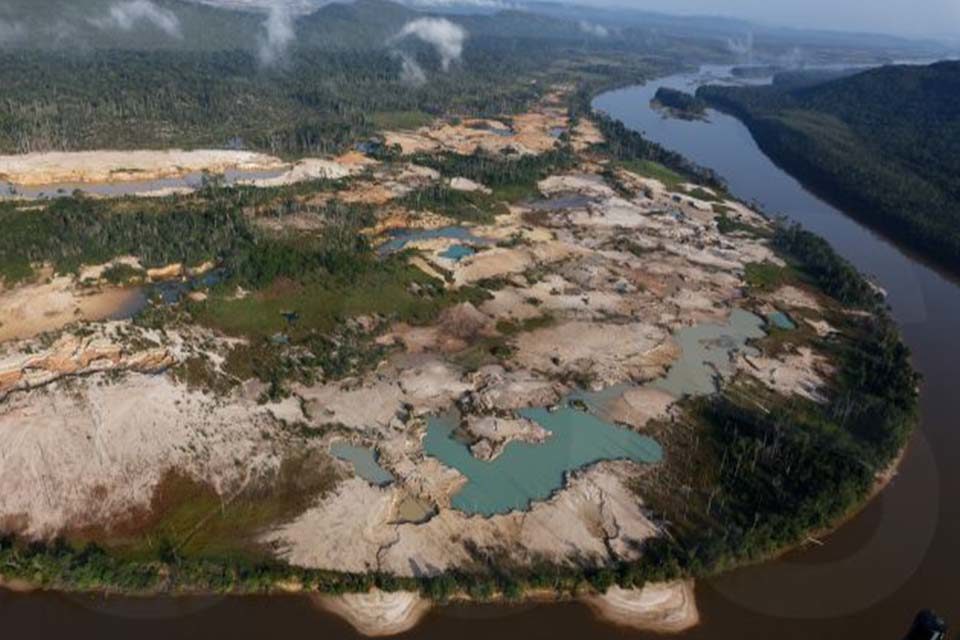 Minería Canaima Brasil indígenas