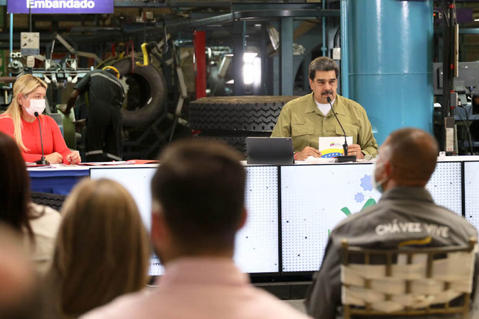 Maduro presenta cifras sobre las Pymes