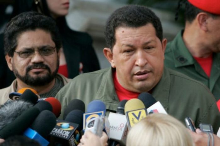 Nacieron para desentonar Iván Márquez Chávez