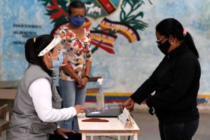 Elecciones, CNE, "pan y circo"