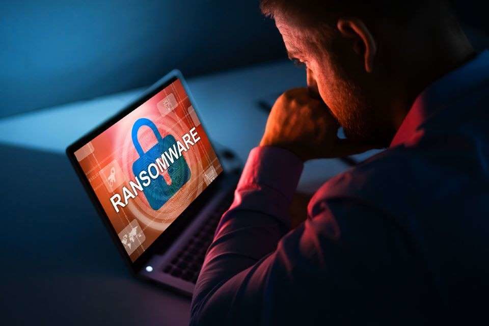 Otro "virus" corre por las empresas