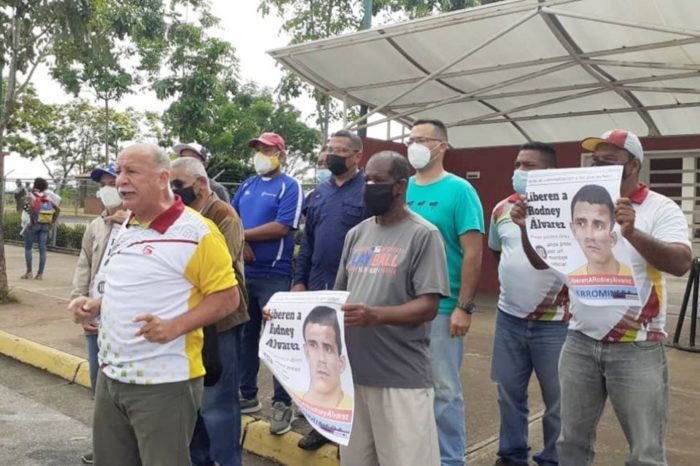 Protesta a favor de Rodney Álvarez