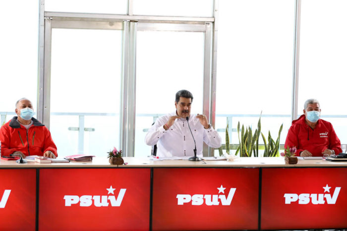 Nicolás Maduro reunido con la directiva del PSUV