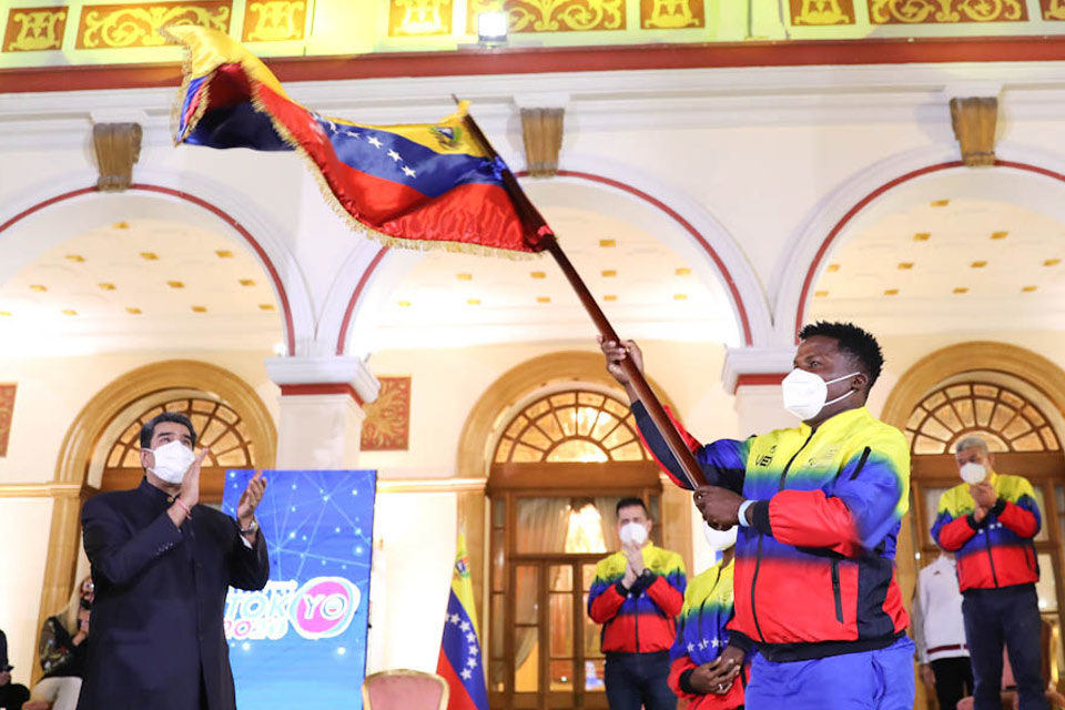 Maduro con la delegación olímpica venezolana que participará en Tokio 2020