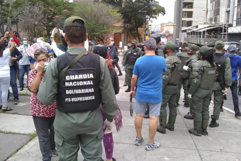 Sumisos, excluidos, ¡jamás!