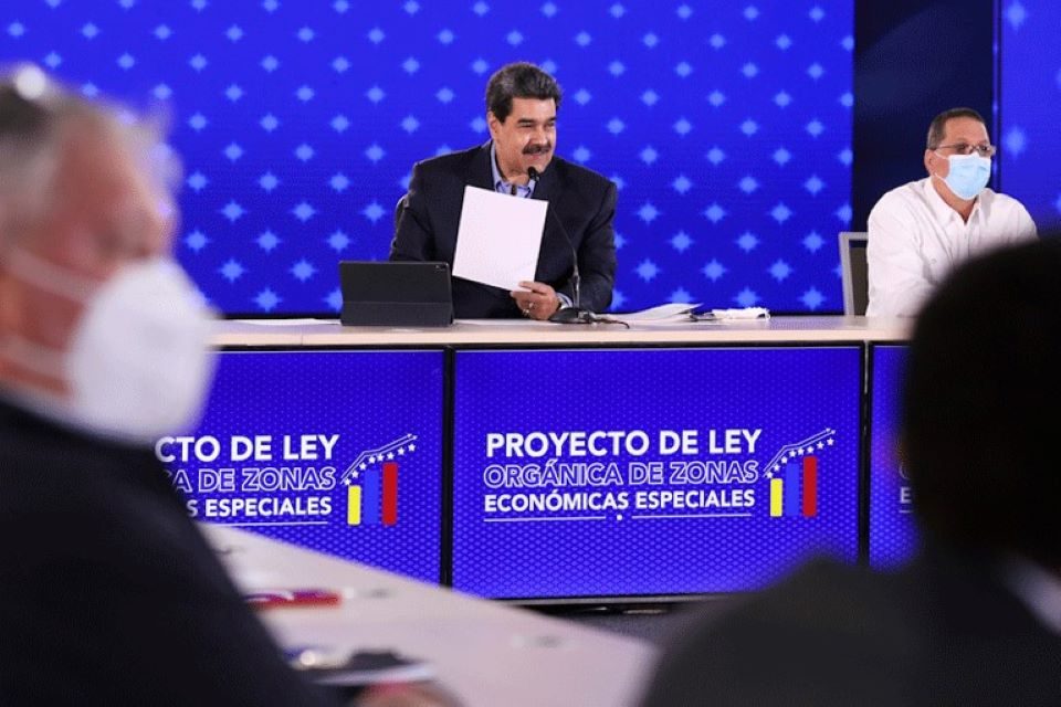 zonas económicas Despotismo neoliberal con retórica socialista