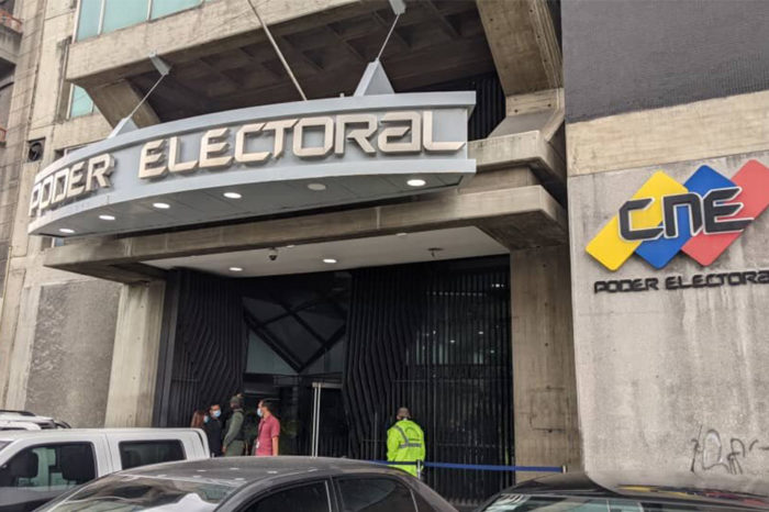 cne poder electoral . paridad de género campaña