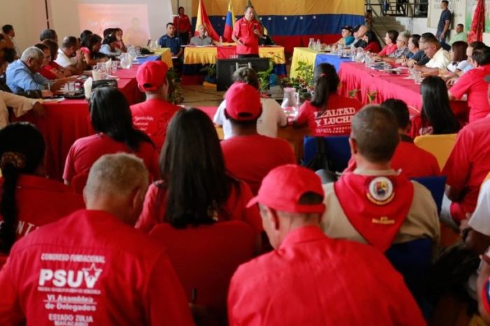 interno Unidad y liderazgo PSUV