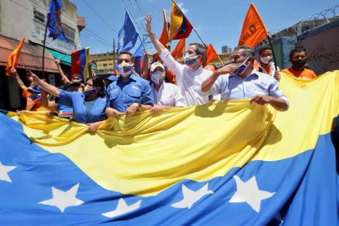 La democracia no es solo votar