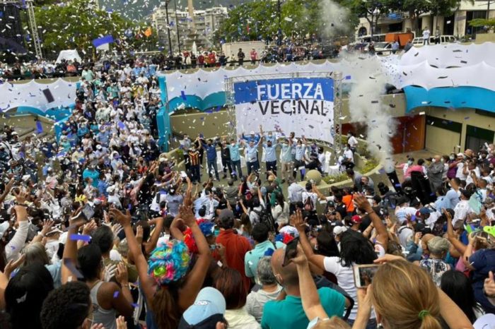 La política no es un flayer