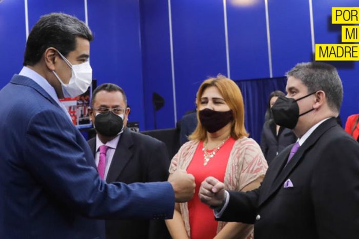 Maduro Correa Por Mi Madre