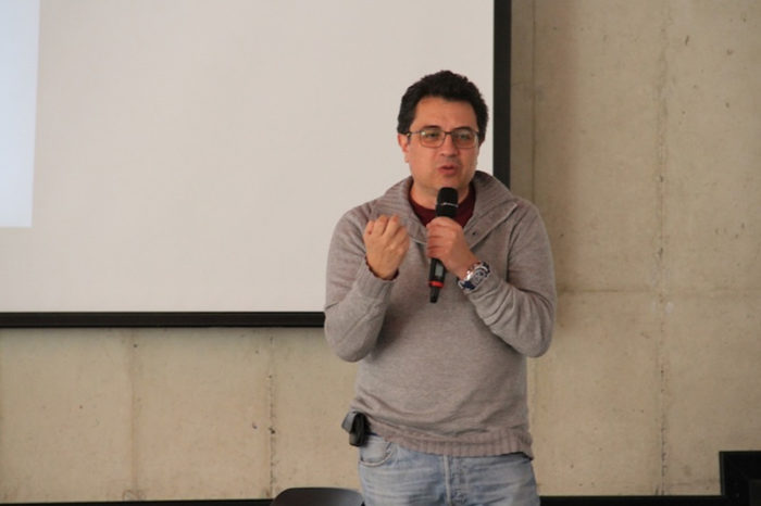 Deportan a periodista de El Faro en El Salvador
