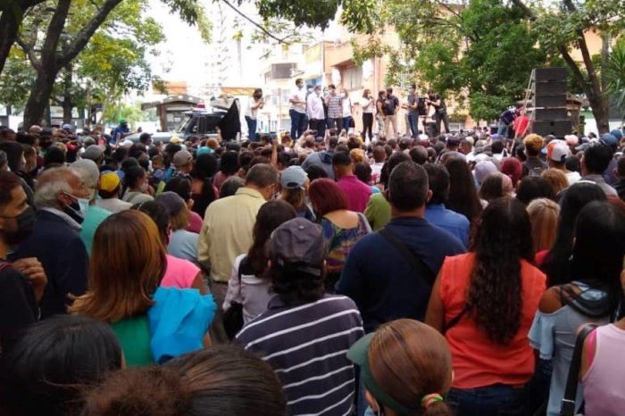 Por Caracas