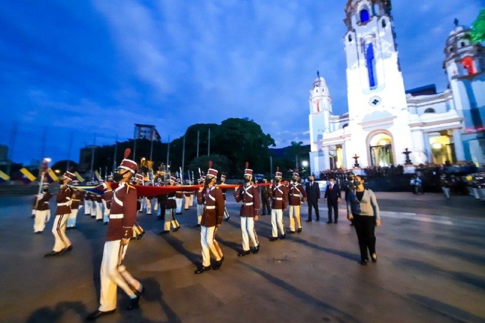 Día de la Bandera panteón nacional