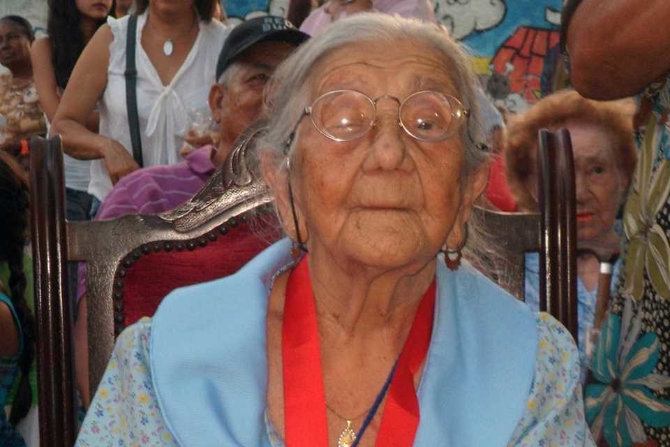 107 años de doña Emilia