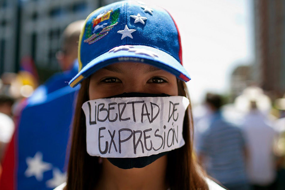 violaciones a la libertad de expresión Espacio Público