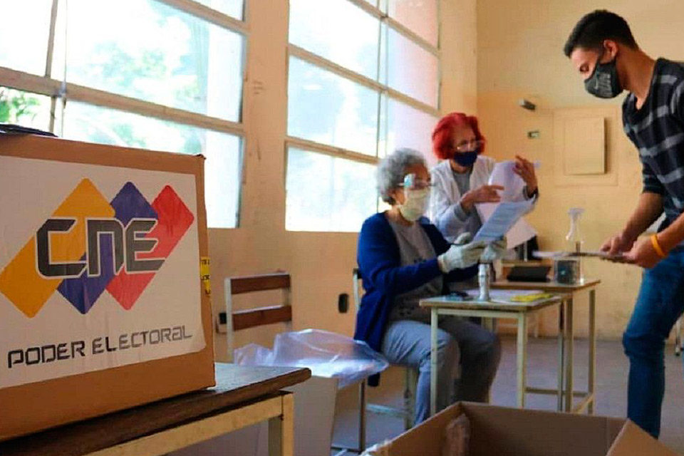 21N elecciones primarias de la oposición