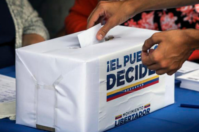 Convertir el 21-11 en un plebiscito contra el régimen